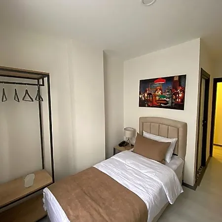 Gloria Airport Hotel